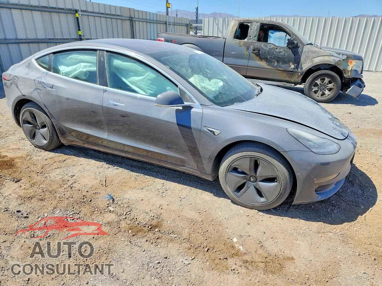 TESLA MODEL 3 2018 - 5YJ3E1EA8JF123862