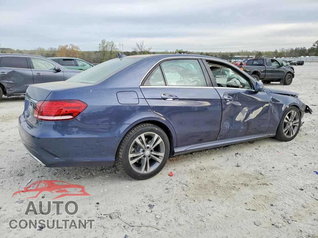 MERCEDES-BENZ E-CLASS 2015 - WDDHF5KB4FB124207