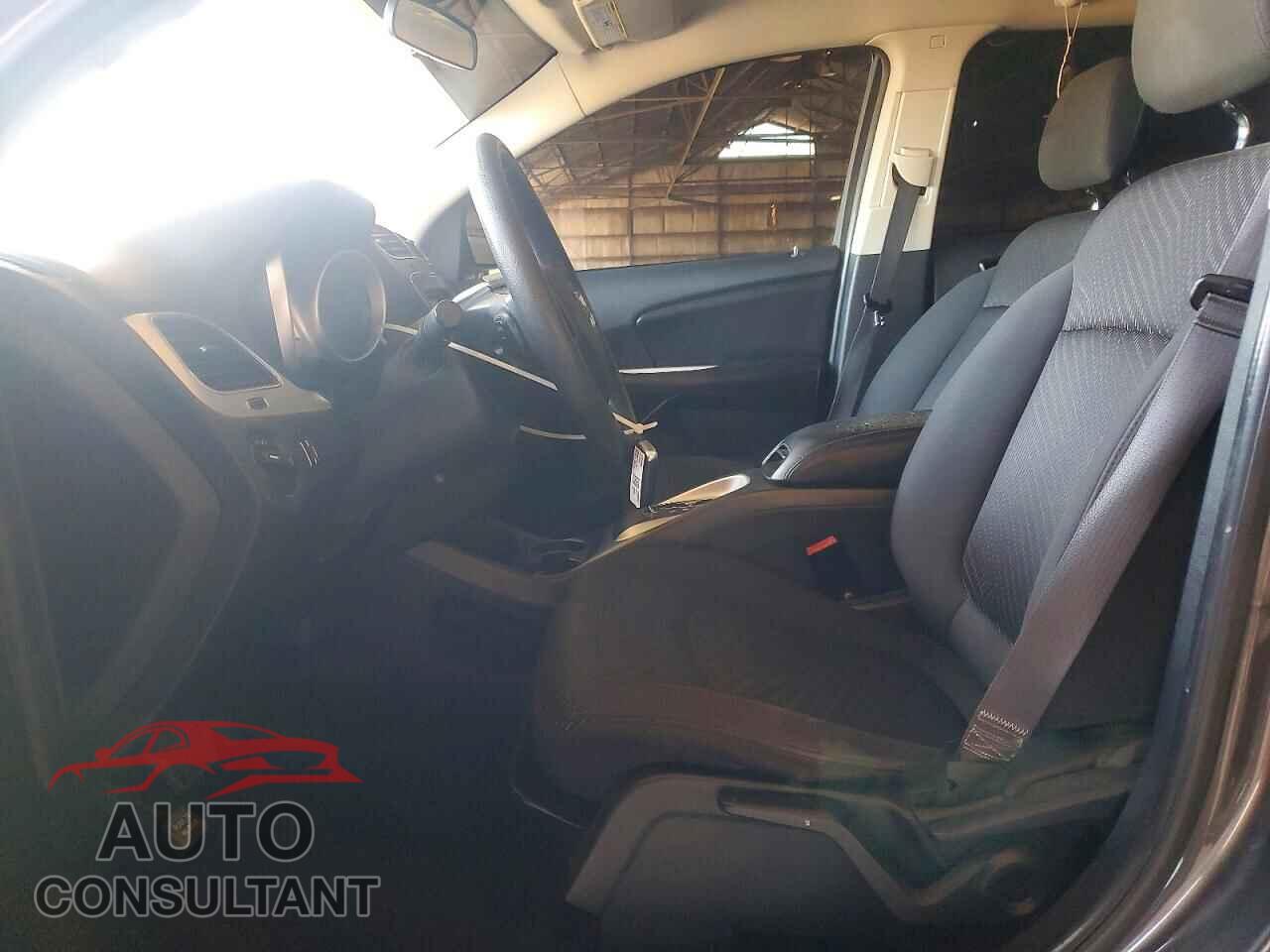 DODGE JOURNEY 2017 - 3C4PDCBG2HT588996