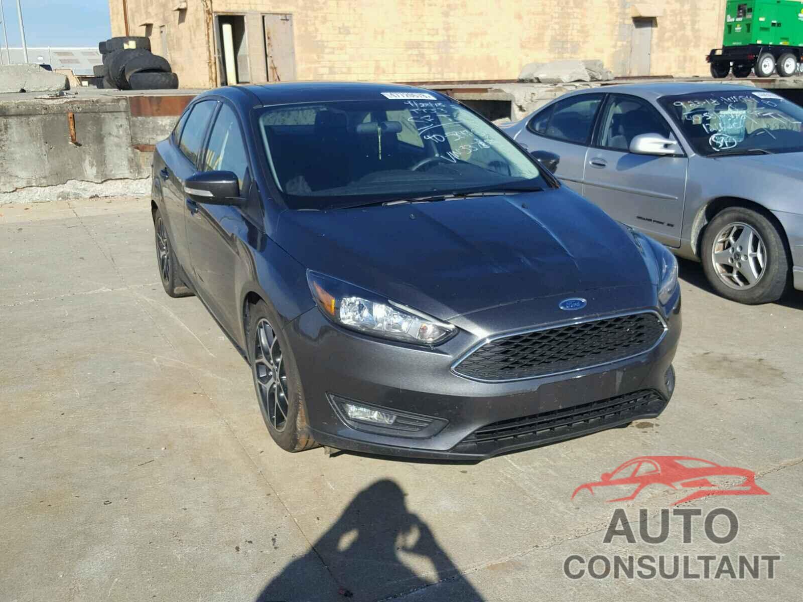 FORD FOCUS 2017 - 1FADP3H22HL337385