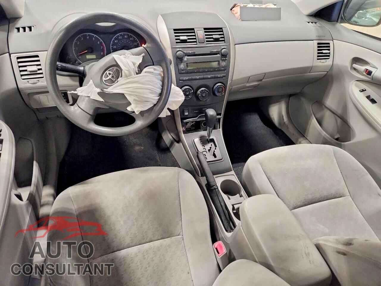 TOYOTA COROLLA 2009 - JTDBL40E49J002425