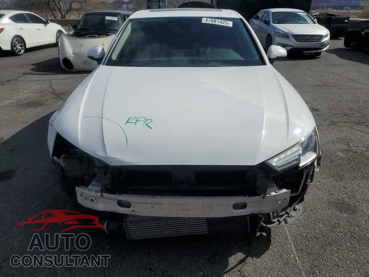 AUDI A4 2017 - WAUDNAF43HN054570