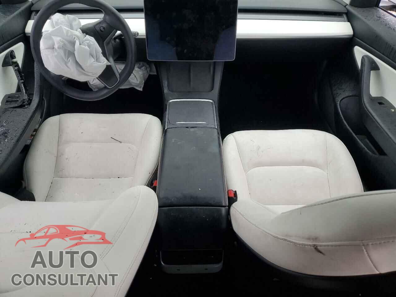 TESLA MODEL 3 2021 - 5YJ3E1EA6MF858800