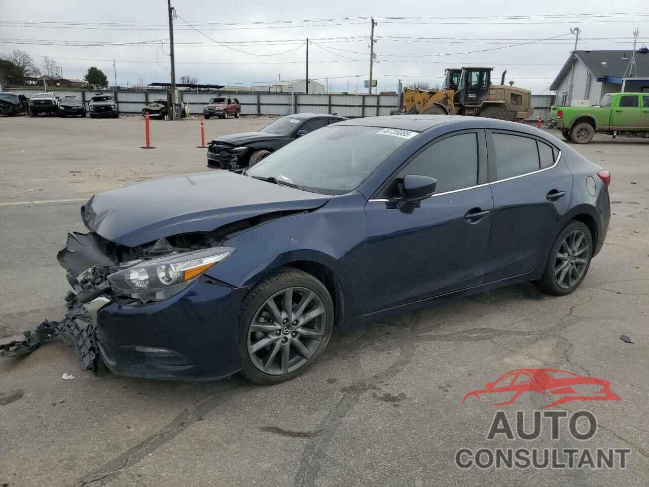 MAZDA 3 2018 - 3MZBN1V32JM267882