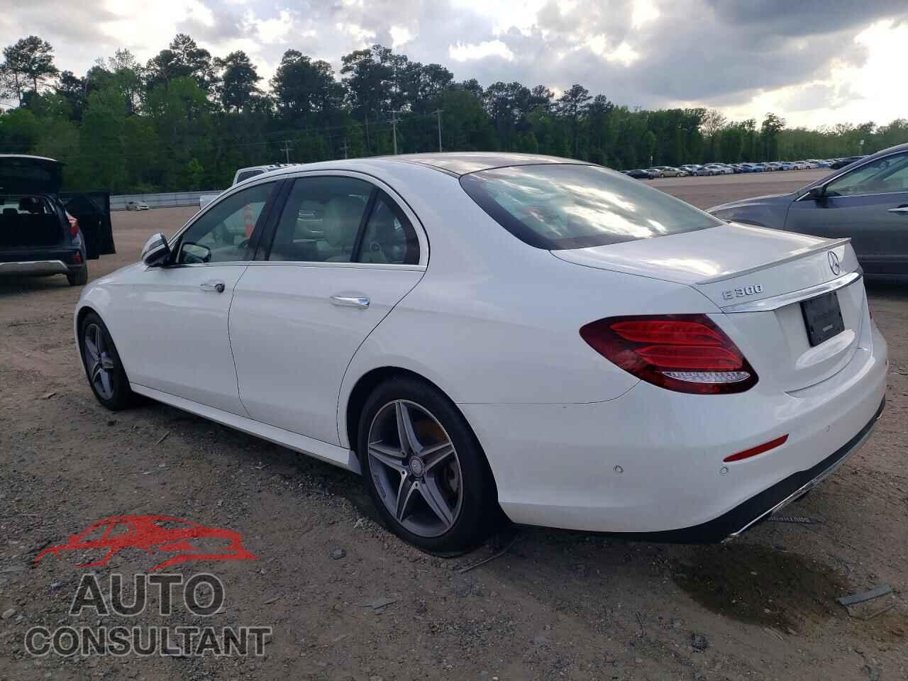 MERCEDES-BENZ E-CLASS 2017 - WDDZF4JB3HA059021