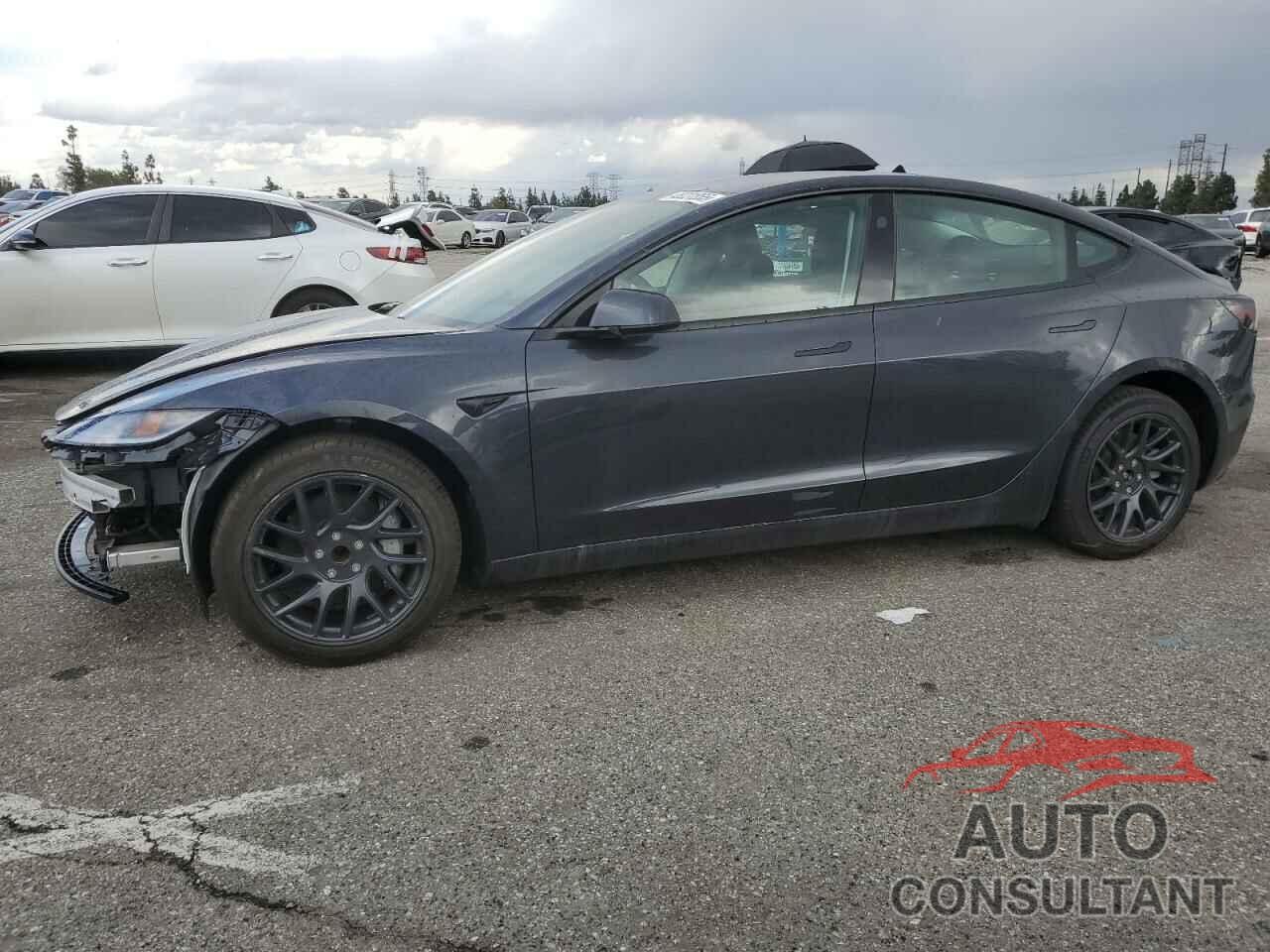 TESLA MODEL 3 2024 - 5YJ3E1EA3RF864786
