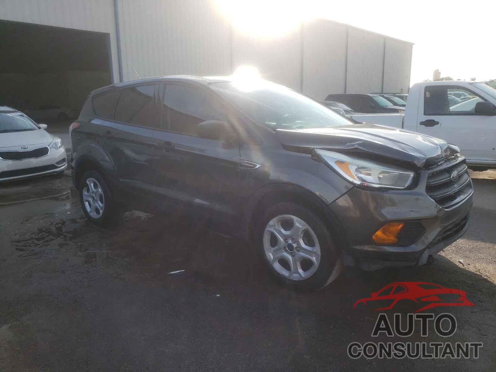 FORD ESCAPE 2017 - 1FMCU0F76HUA20260