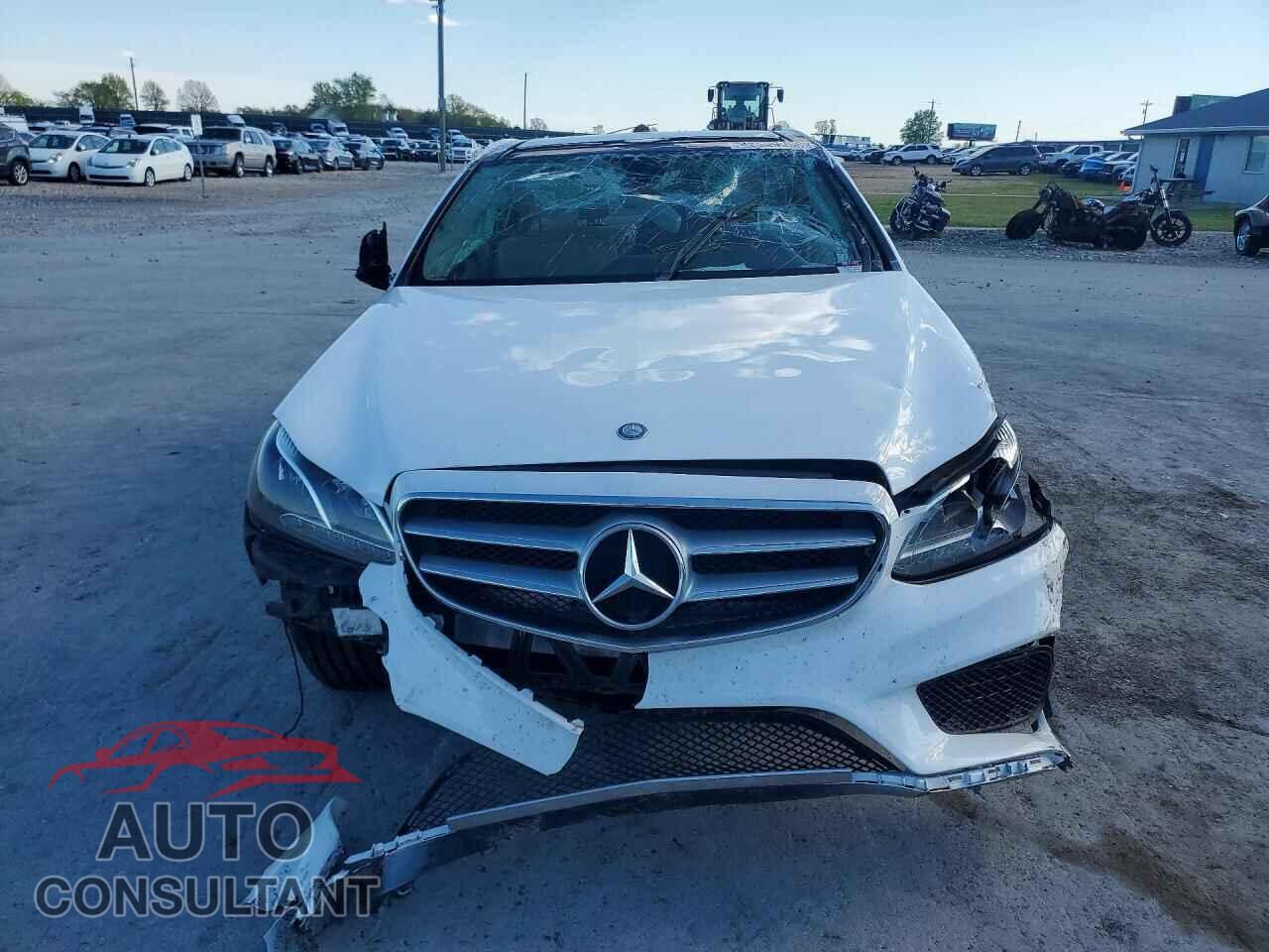 MERCEDES-BENZ E-CLASS 2015 - WDDHF8JB3FB087783
