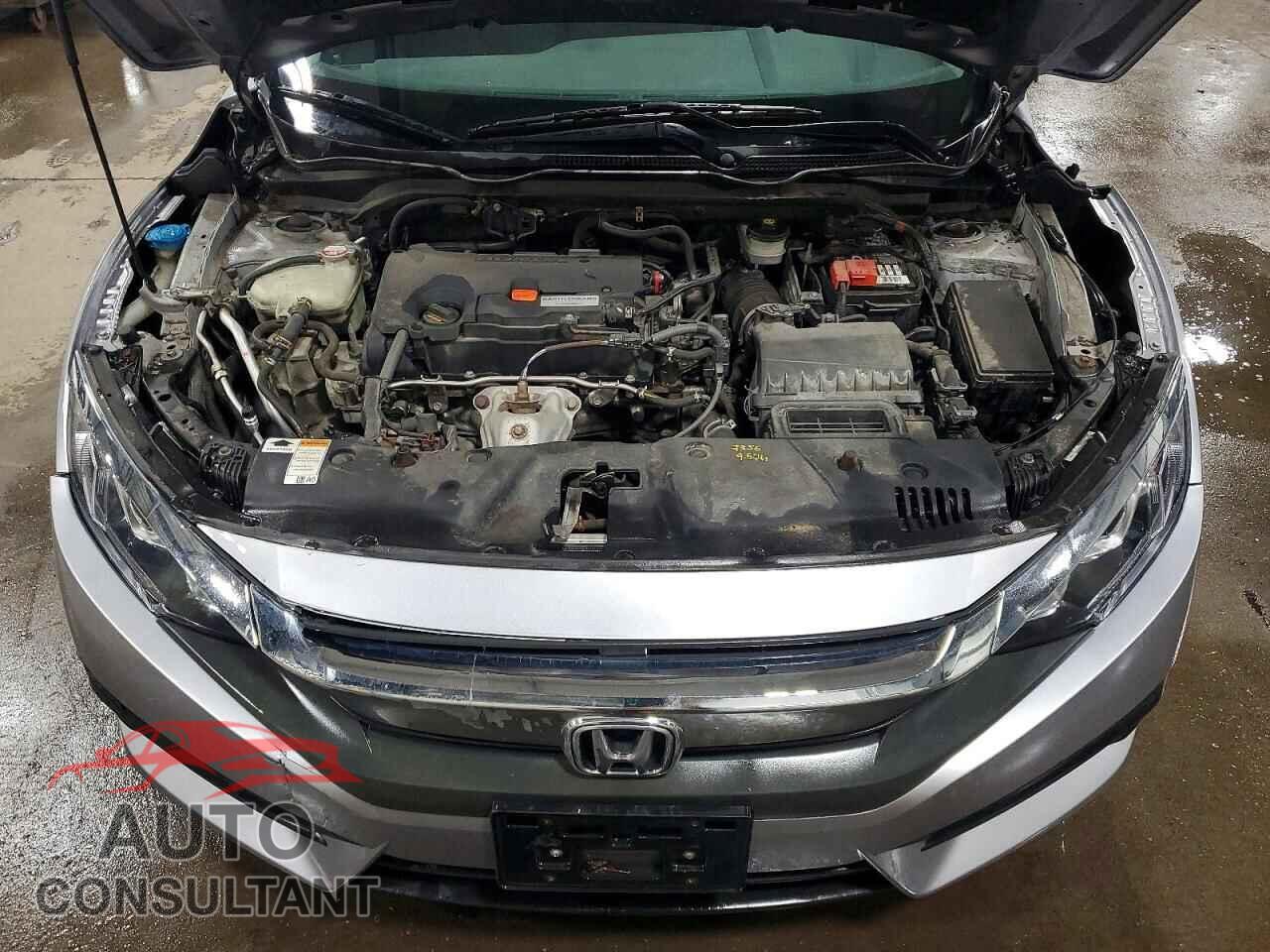 HONDA CIVIC 2018 - 2HGFC2F56JH572026