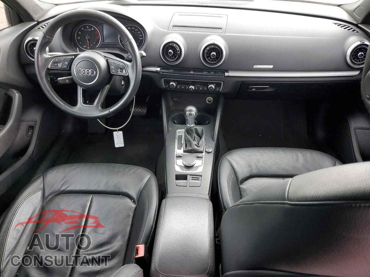 AUDI A3 2019 - WAUBEGFF9K1016576