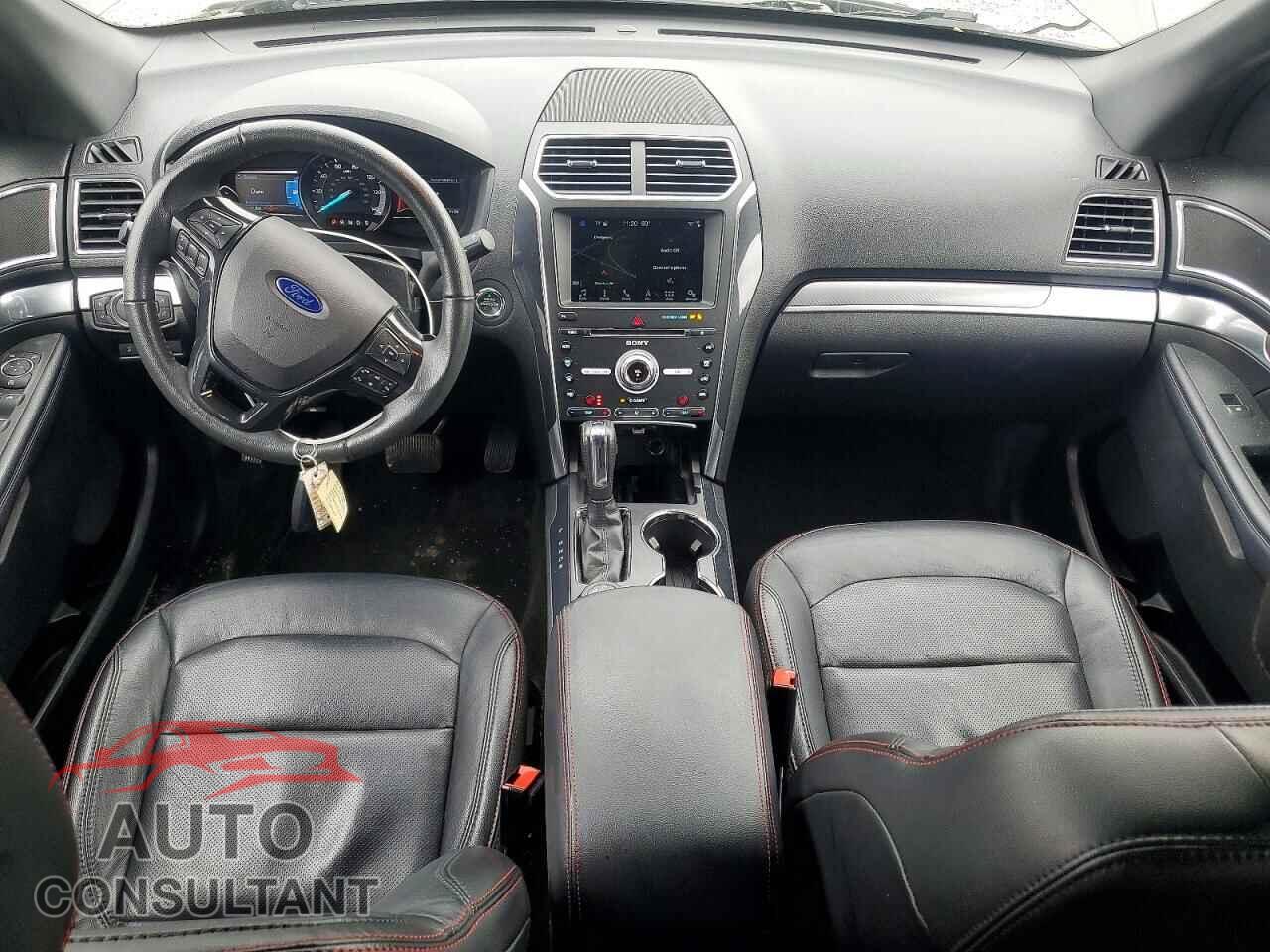FORD EXPLORER 2018 - 1FM5K8GT4JGA18455