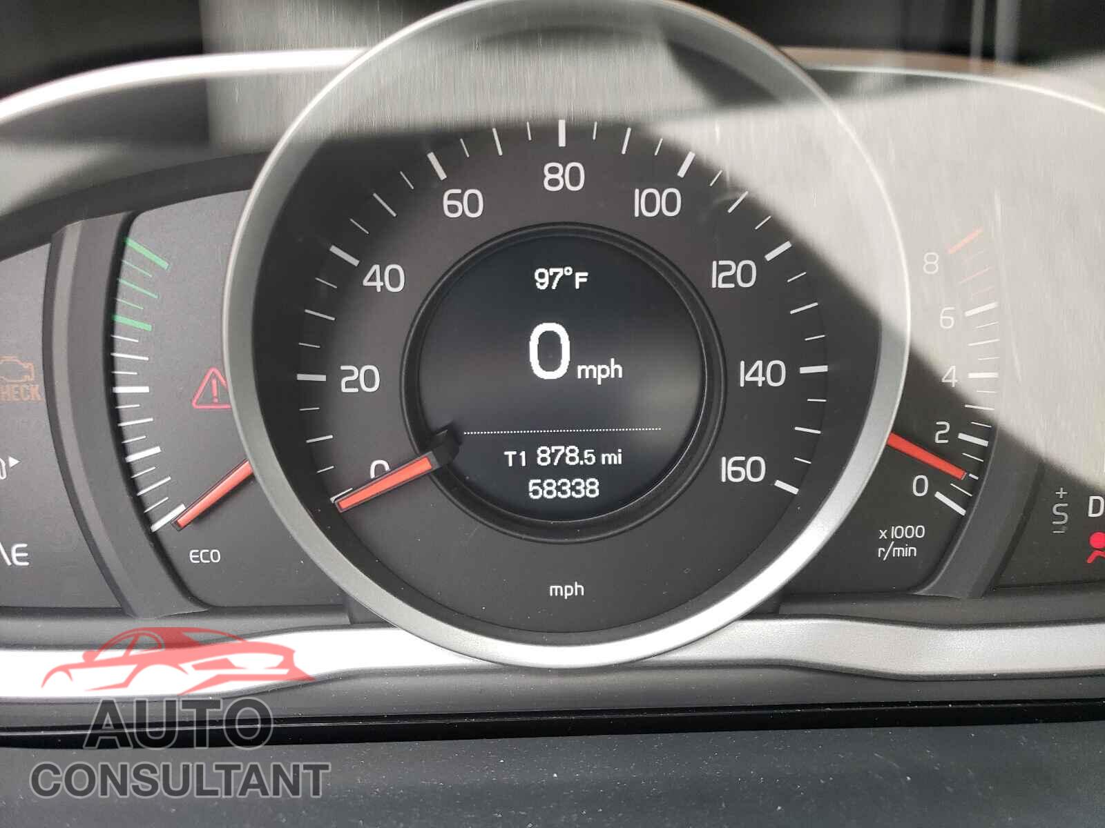 VOLVO S60 2017 - YV126MFL3H2421804