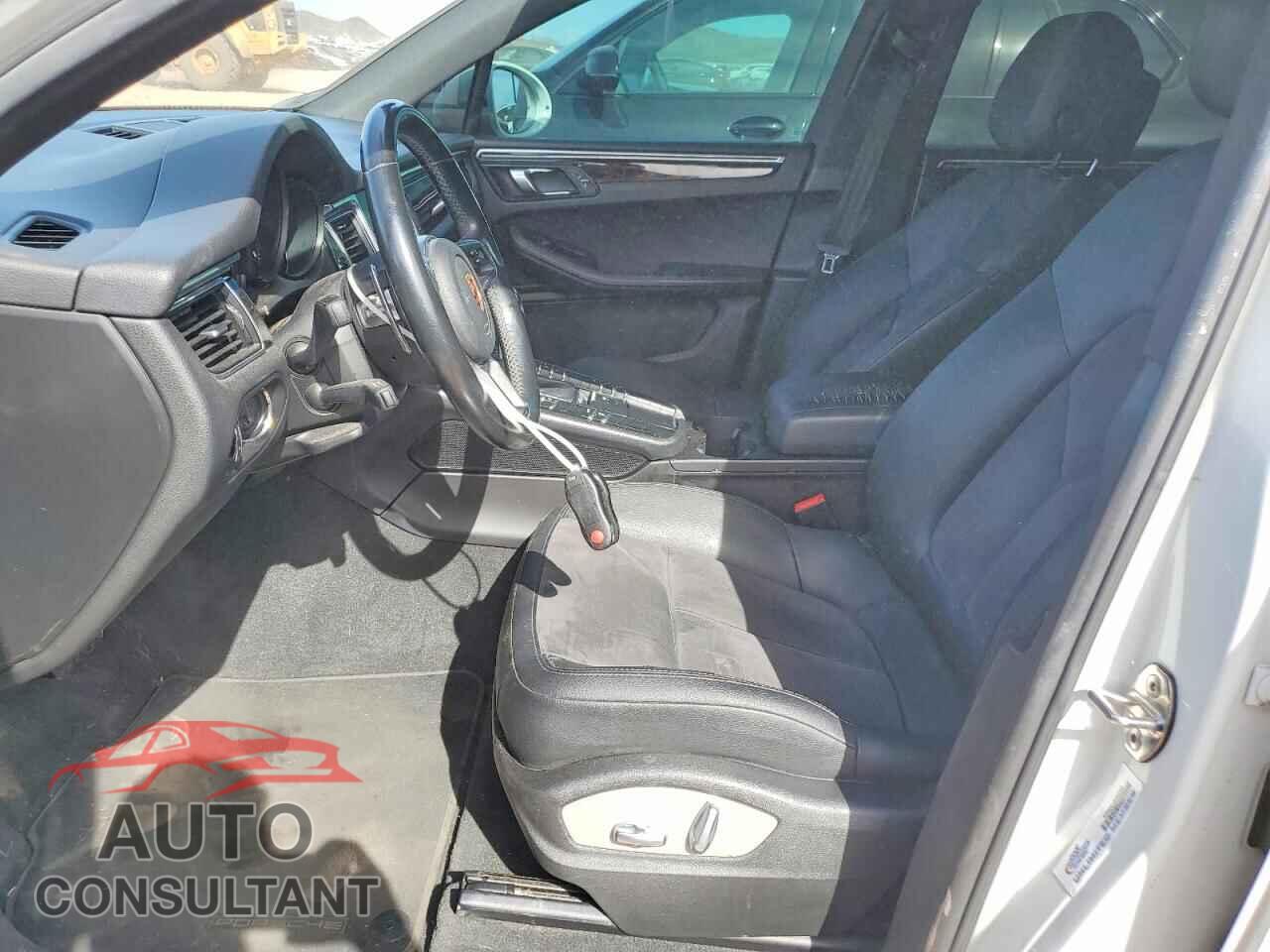 PORSCHE MACAN 2017 - WP1AA2A58HLB08754