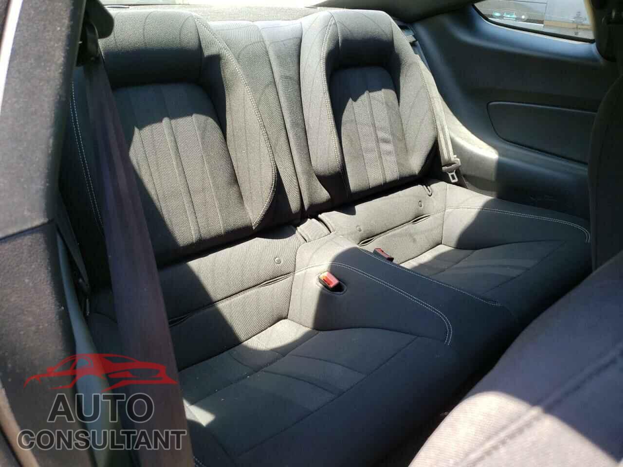 FORD MUSTANG 2018 - 1FA6P8TH3J5100979