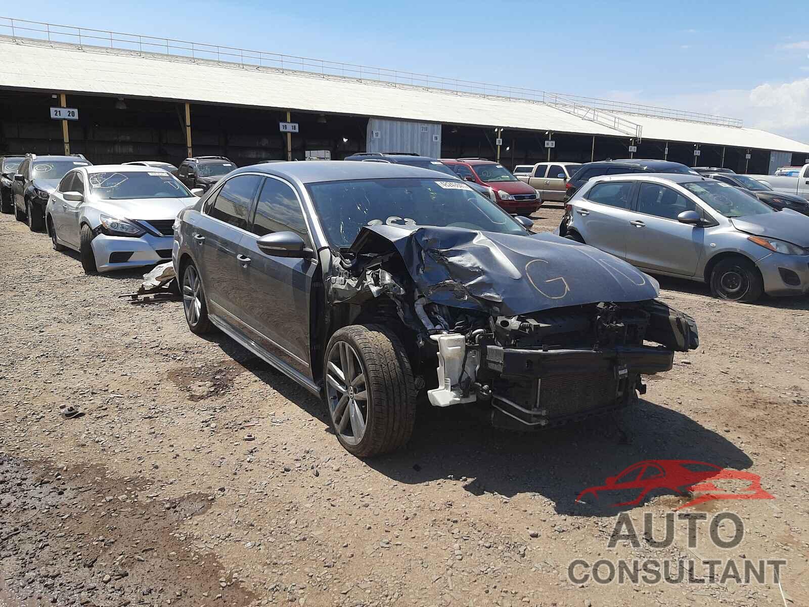 VOLKSWAGEN PASSAT 2017 - 1VWDT7A30HC059521