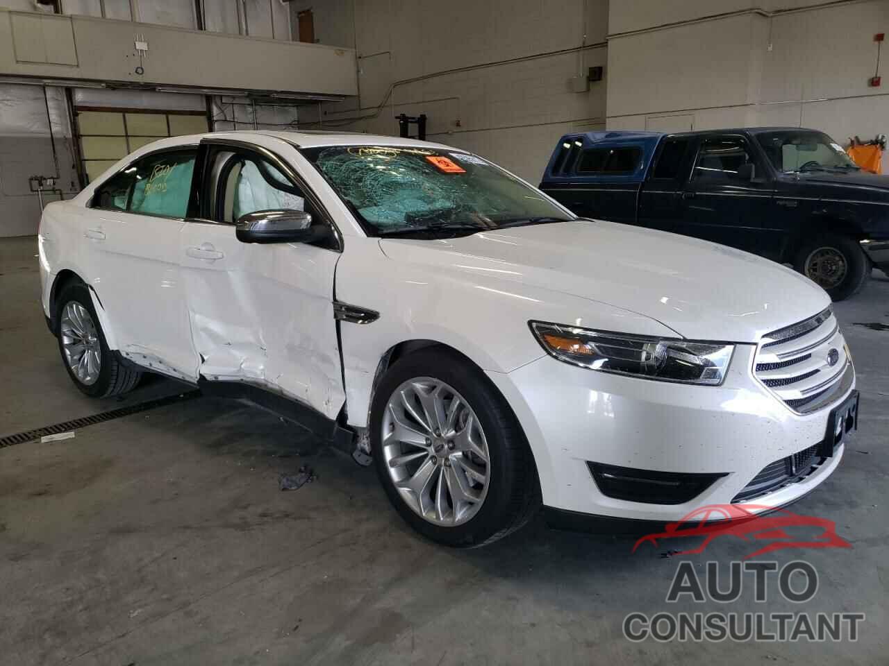 FORD TAURUS 2019 - 1FAHP2F80KG118461