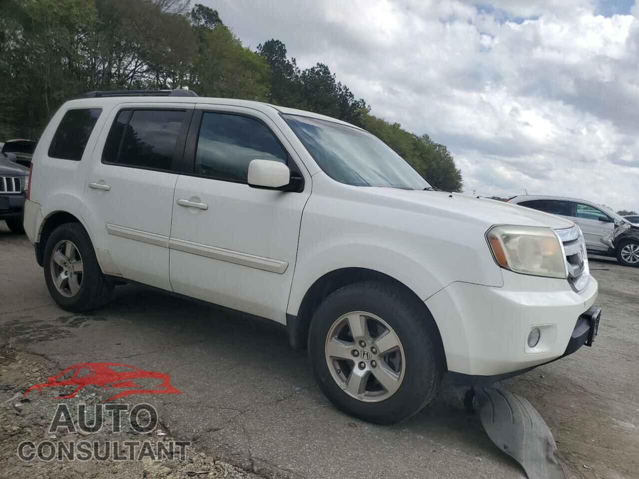 HONDA PILOT 2011 - 5FNYF3H56BB052692