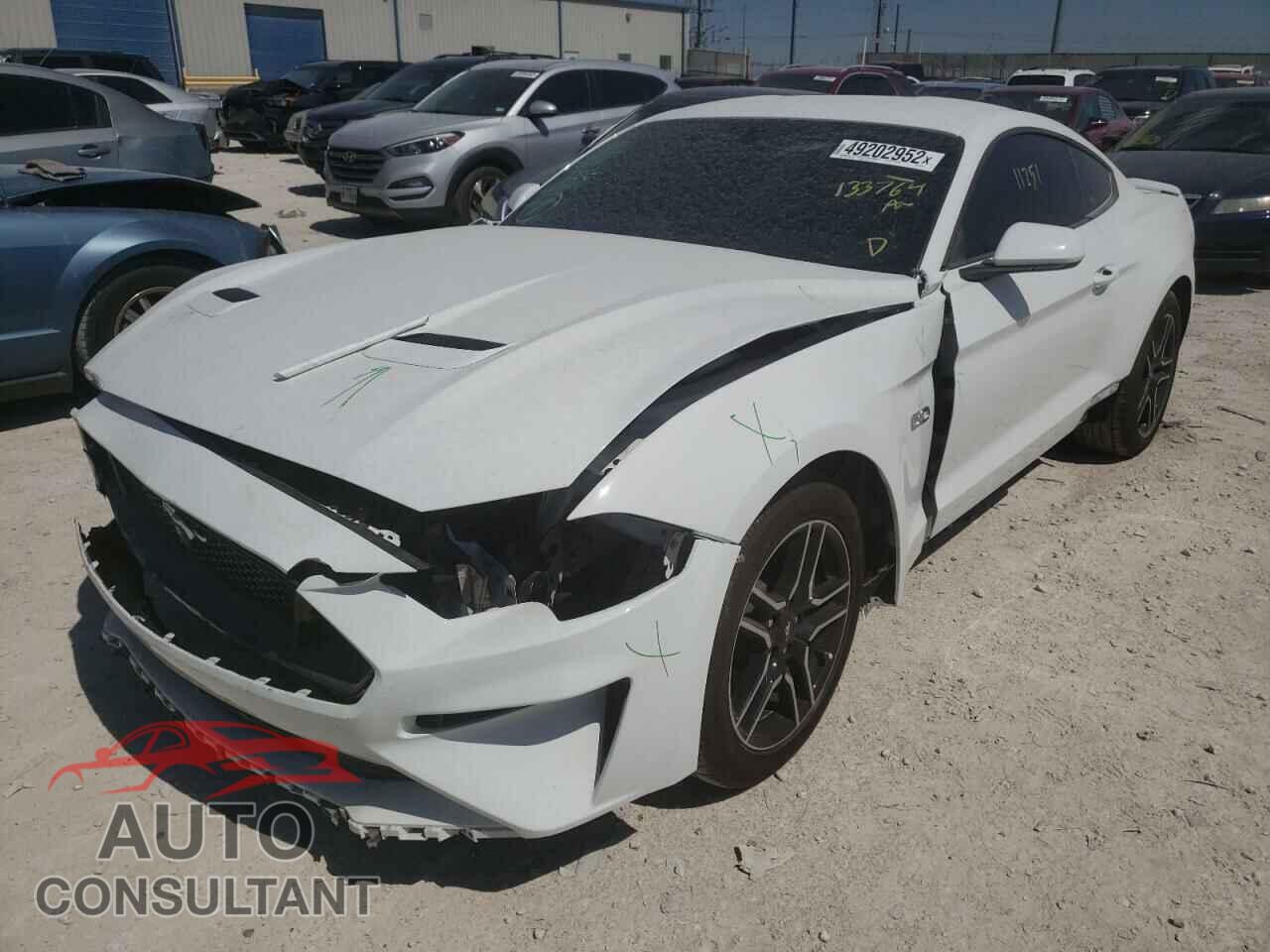 FORD MUSTANG 2020 - 1FA6P8CF2L5133764
