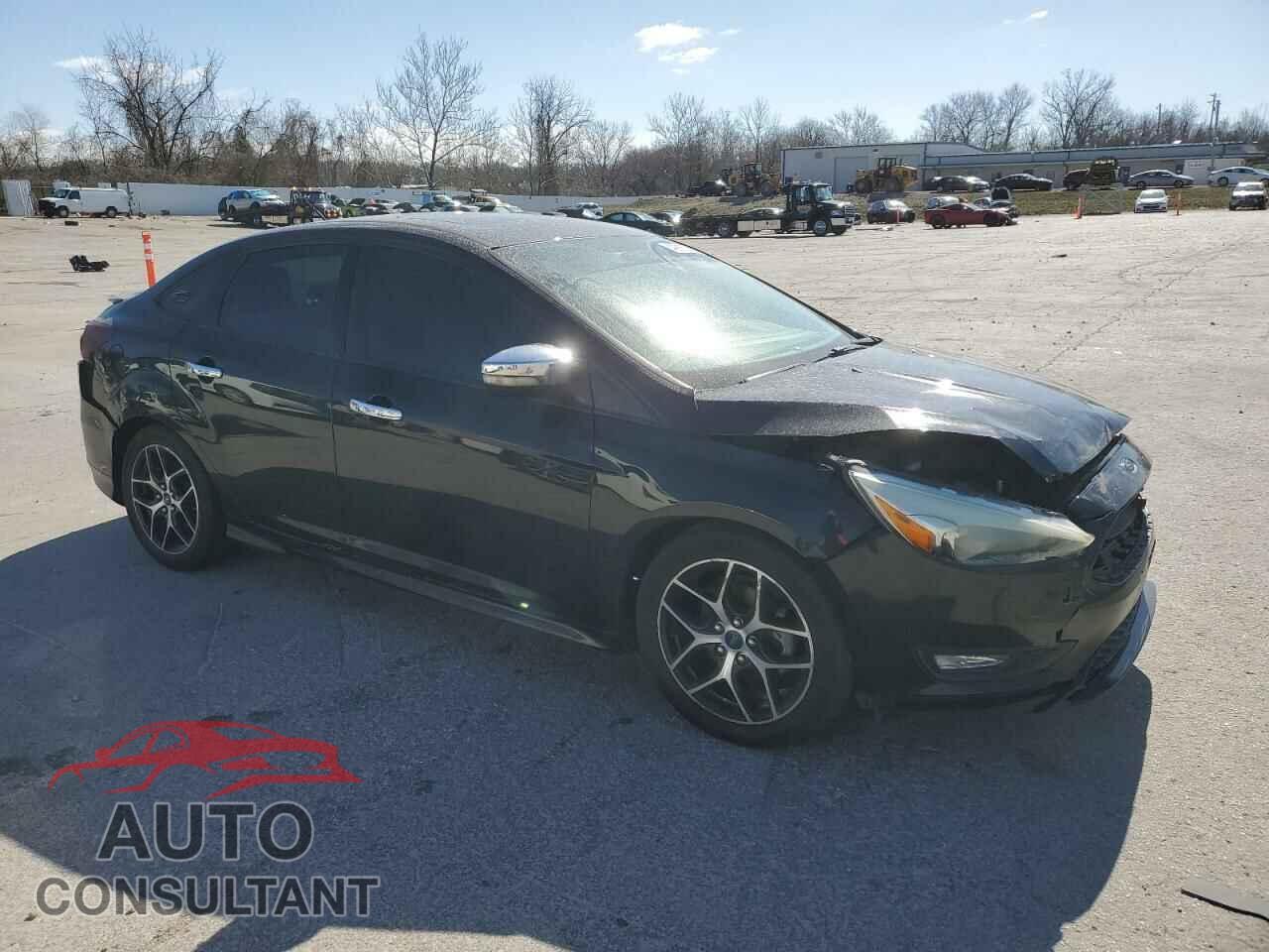 FORD FOCUS 2015 - 1FADP3F26FL321836