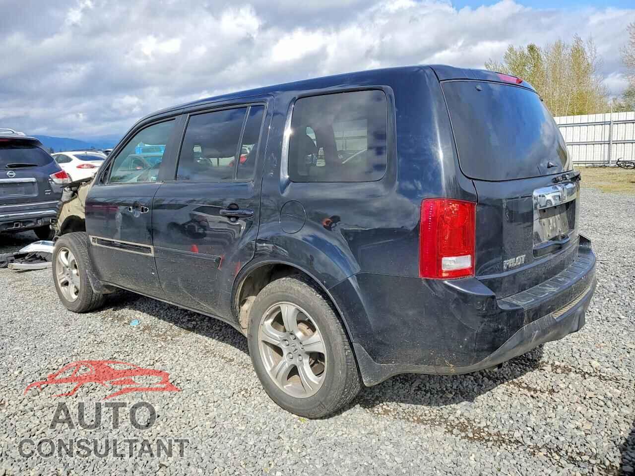HONDA PILOT 2014 - 5FNYF4H73EB043749