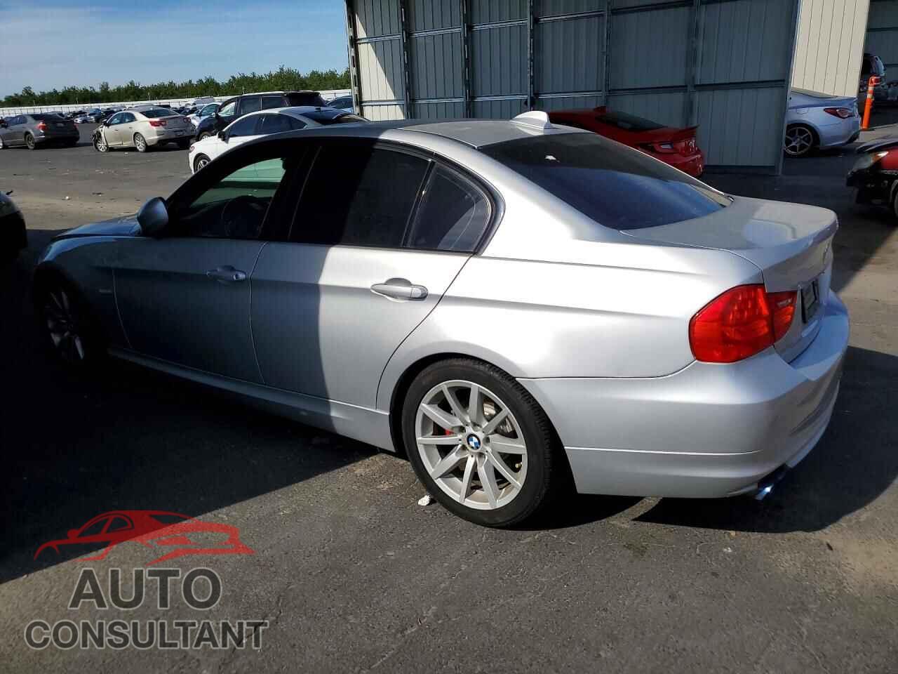 BMW 3 SERIES 2011 - WBAPH5G52BNM76016