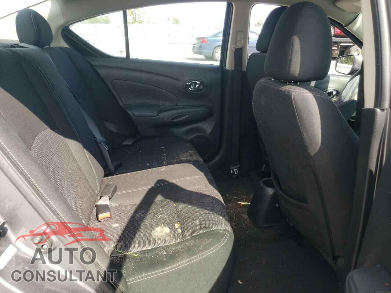 NISSAN VERSA 2019 - 3N1CN7AP3KL813389