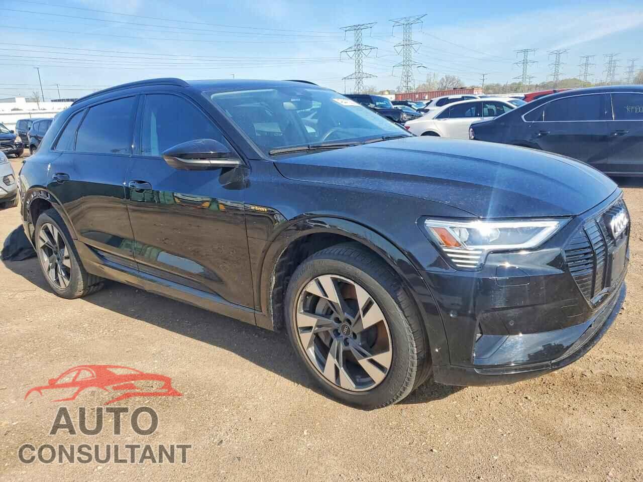 AUDI E-TRON 2021 - WA1AAAGE6MB024011