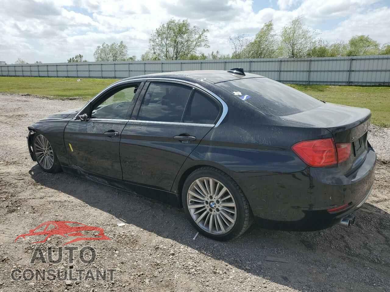 BMW 3 SERIES 2013 - WBA3B3C51DF537704