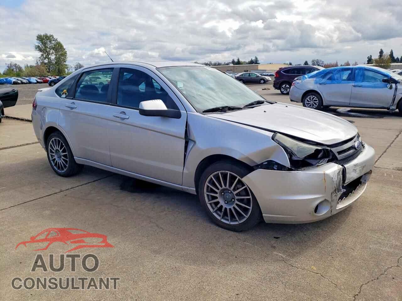 FORD FOCUS 2010 - 1FAHP3GN5AW199942