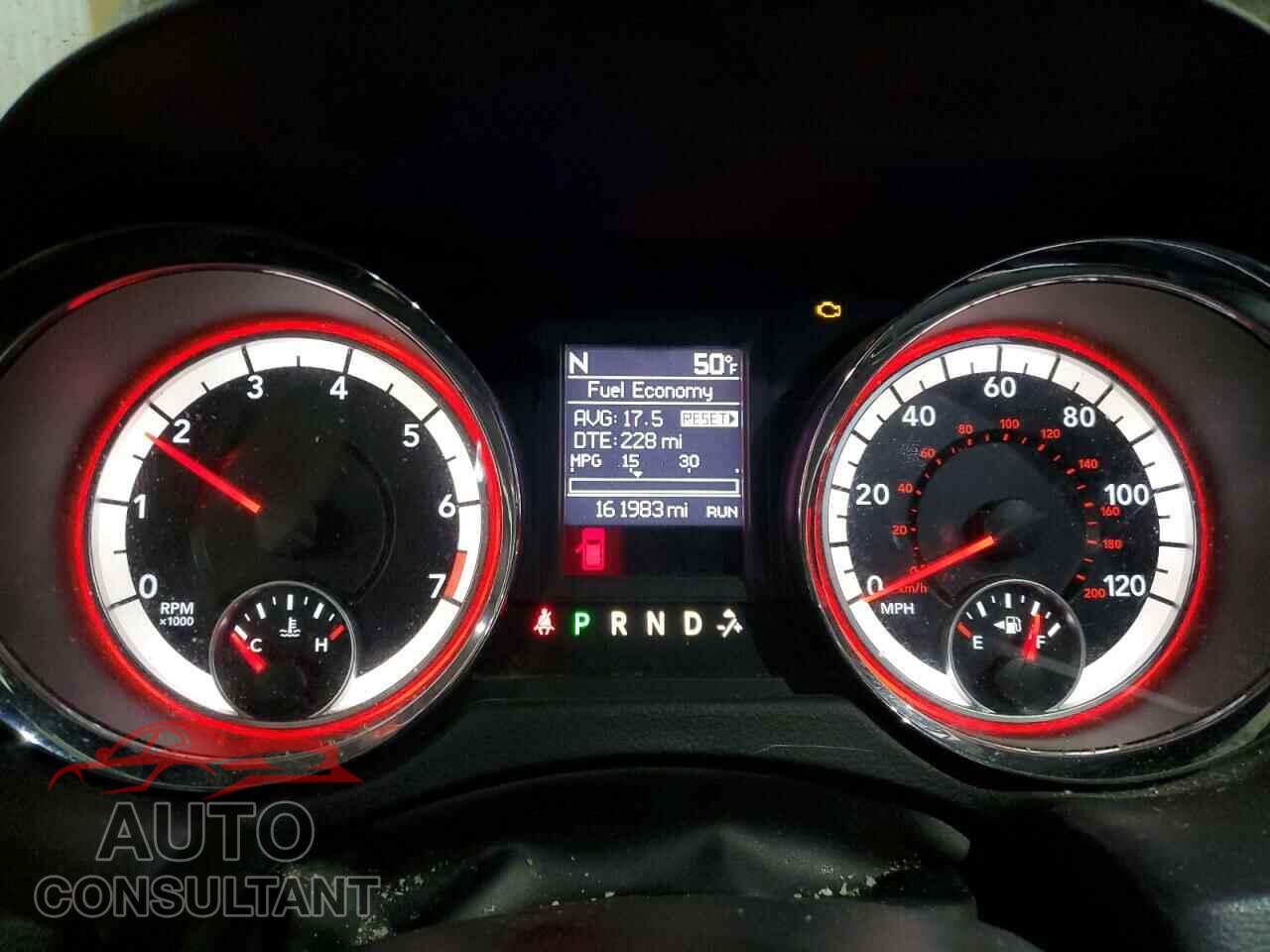 DODGE CARAVAN 2017 - 2C4RDGEG3HR847624