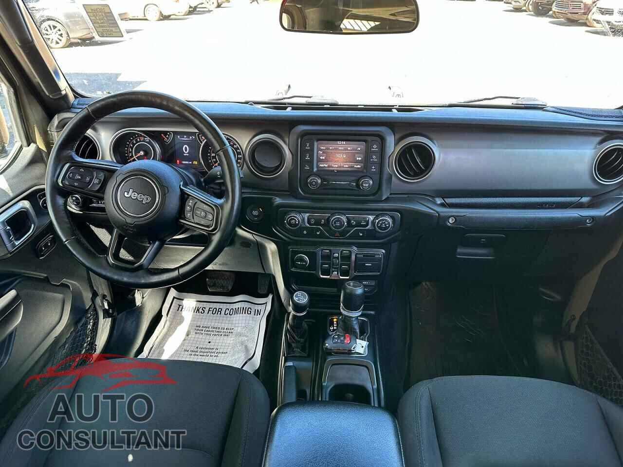 JEEP GLADIATOR 2020 - 1C6JJTAG2LL161877