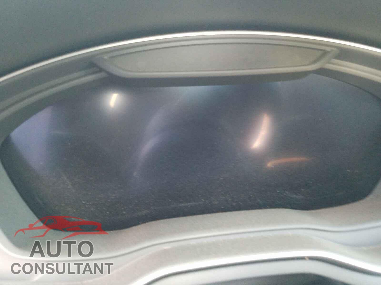 AUDI A4 2018 - WAUDNAF46JA214857