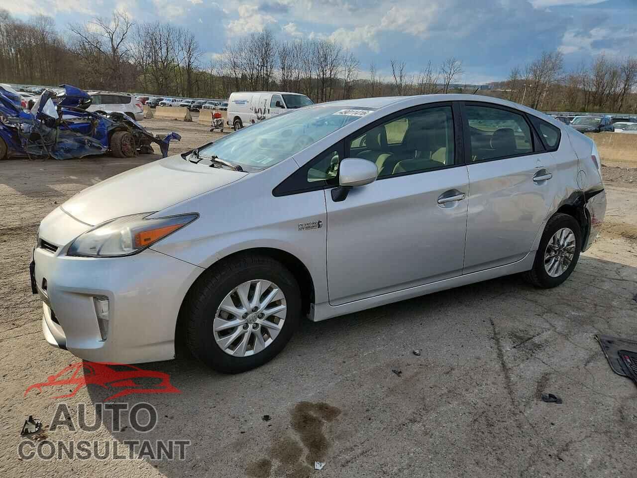 TOYOTA PRIUS 2012 - JTDKN3DP2C3029151