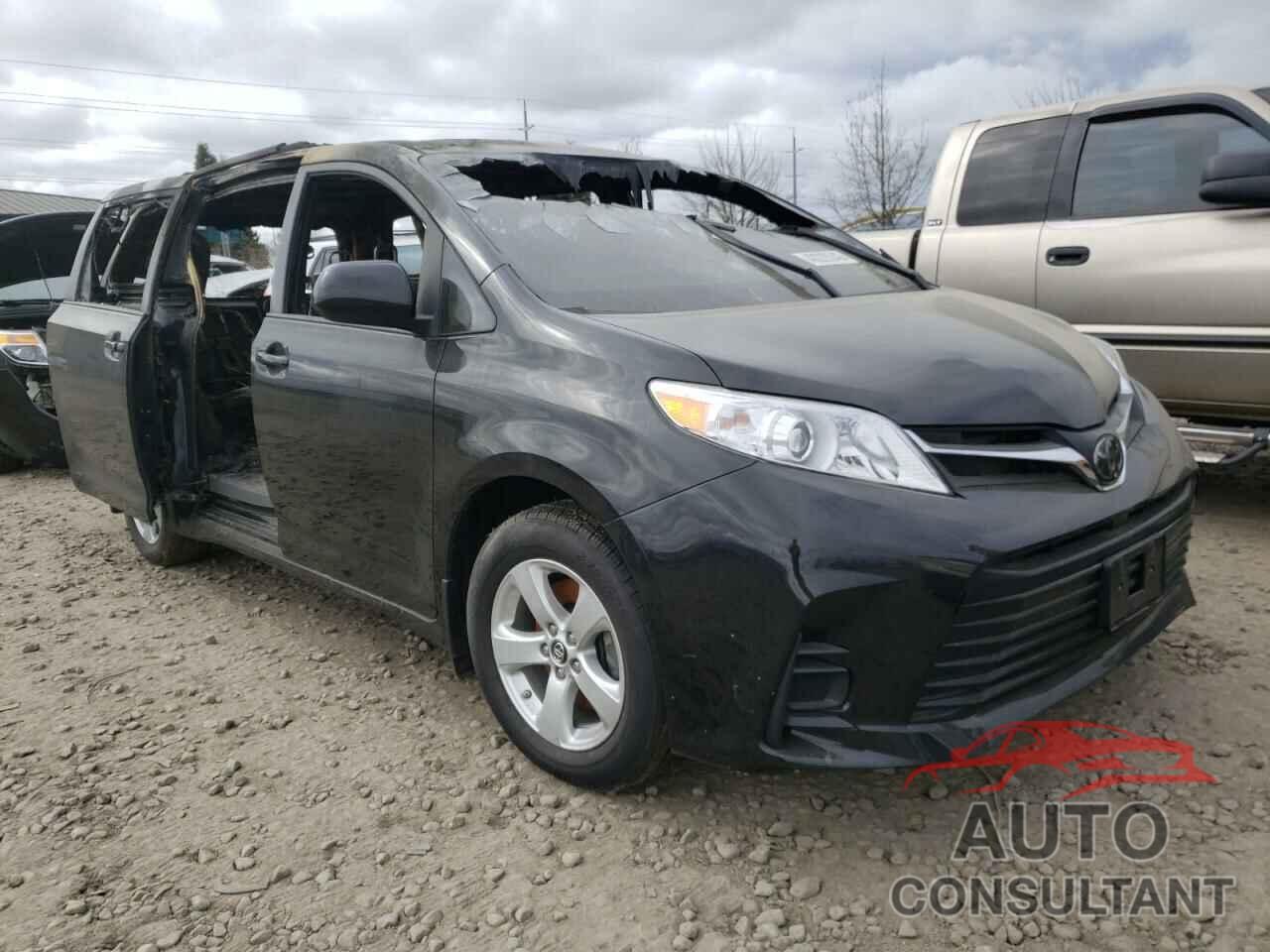 TOYOTA SIENNA 2019 - 5TDKZ3DC8KS019948