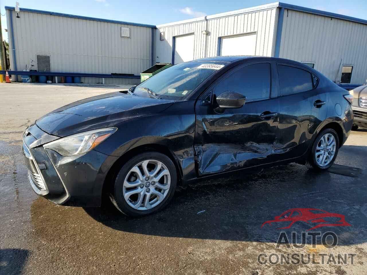 TOYOTA YARIS 2018 - 3MYDLBYV8JY314122