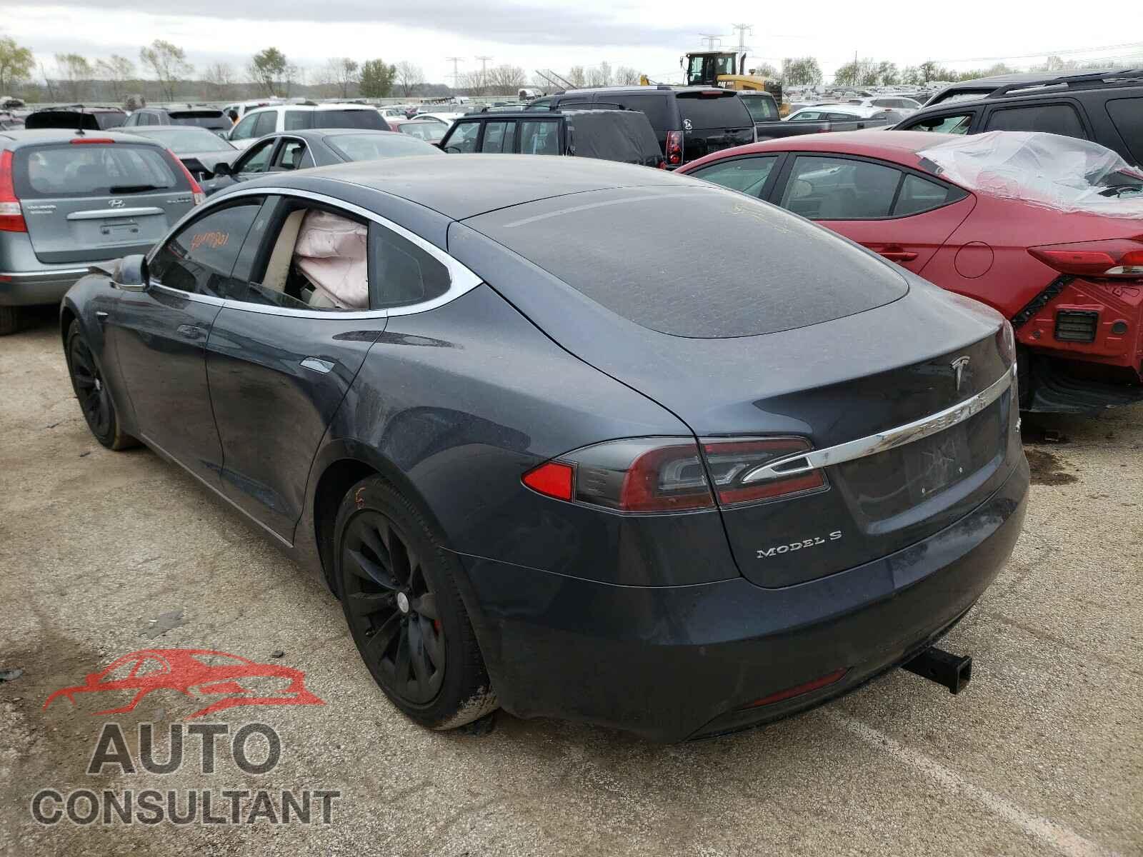 TESLA MODEL S 2017 - 5YJSA1E25HF217143