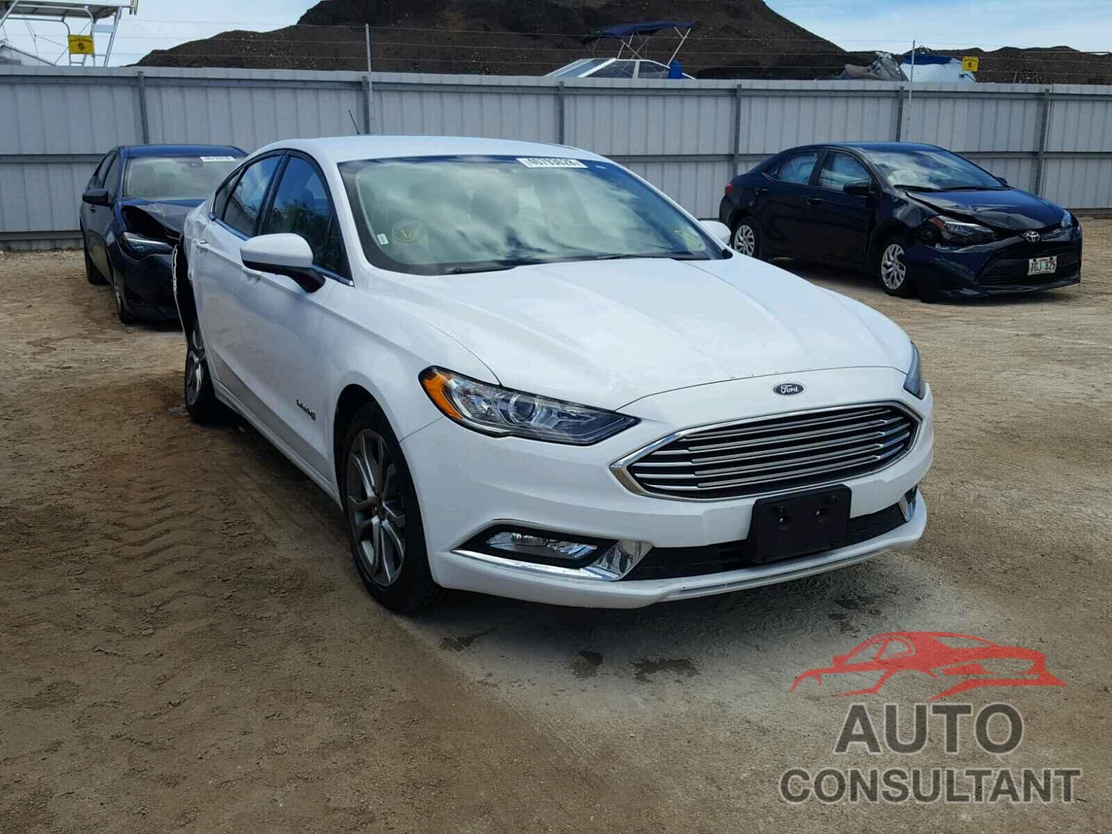 FORD FUSION 2017 - 3FA6P0LU5HR286076