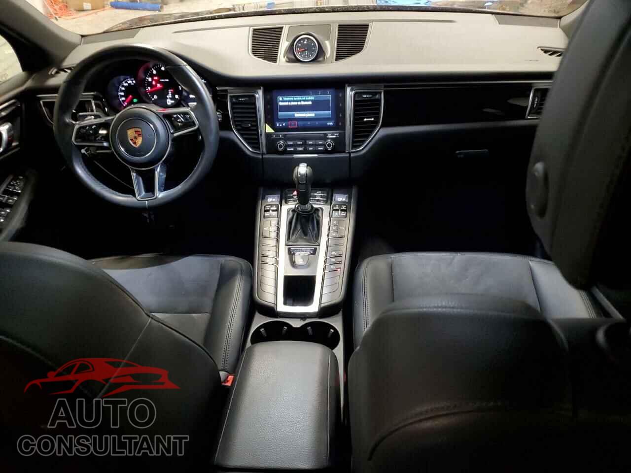 PORSCHE MACAN 2018 - WP1AA2A56JLB08080