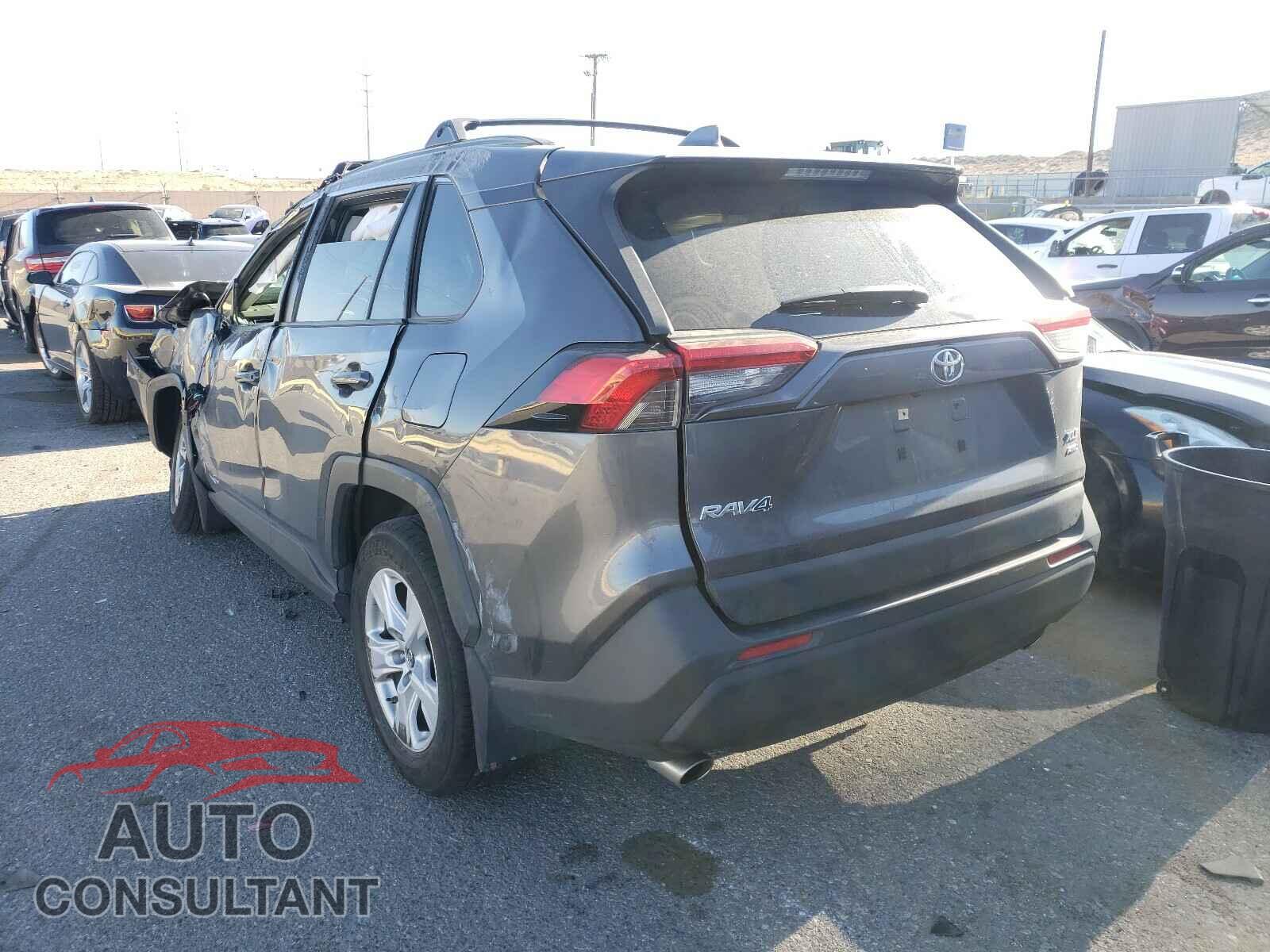 TOYOTA RAV4 2019 - JTMP1RFV0KD029772