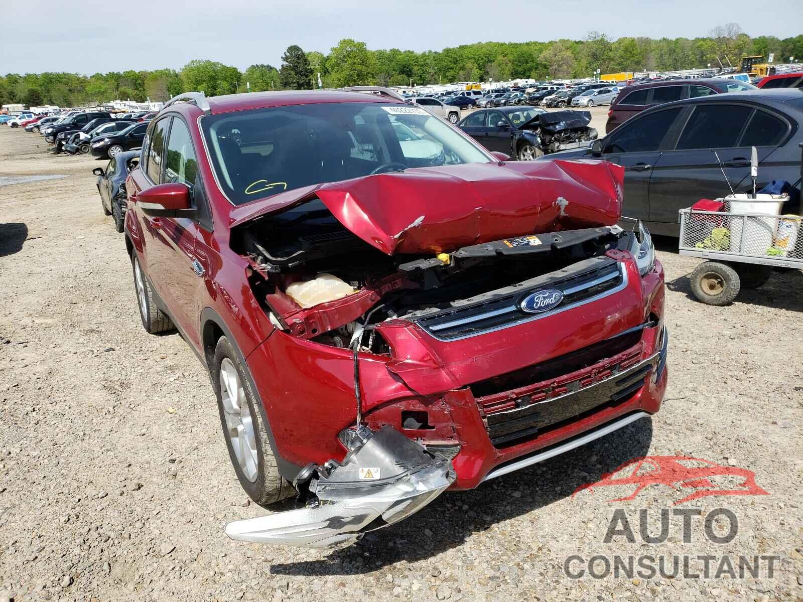 FORD ESCAPE 2016 - 1FMCU0J96GUB03792