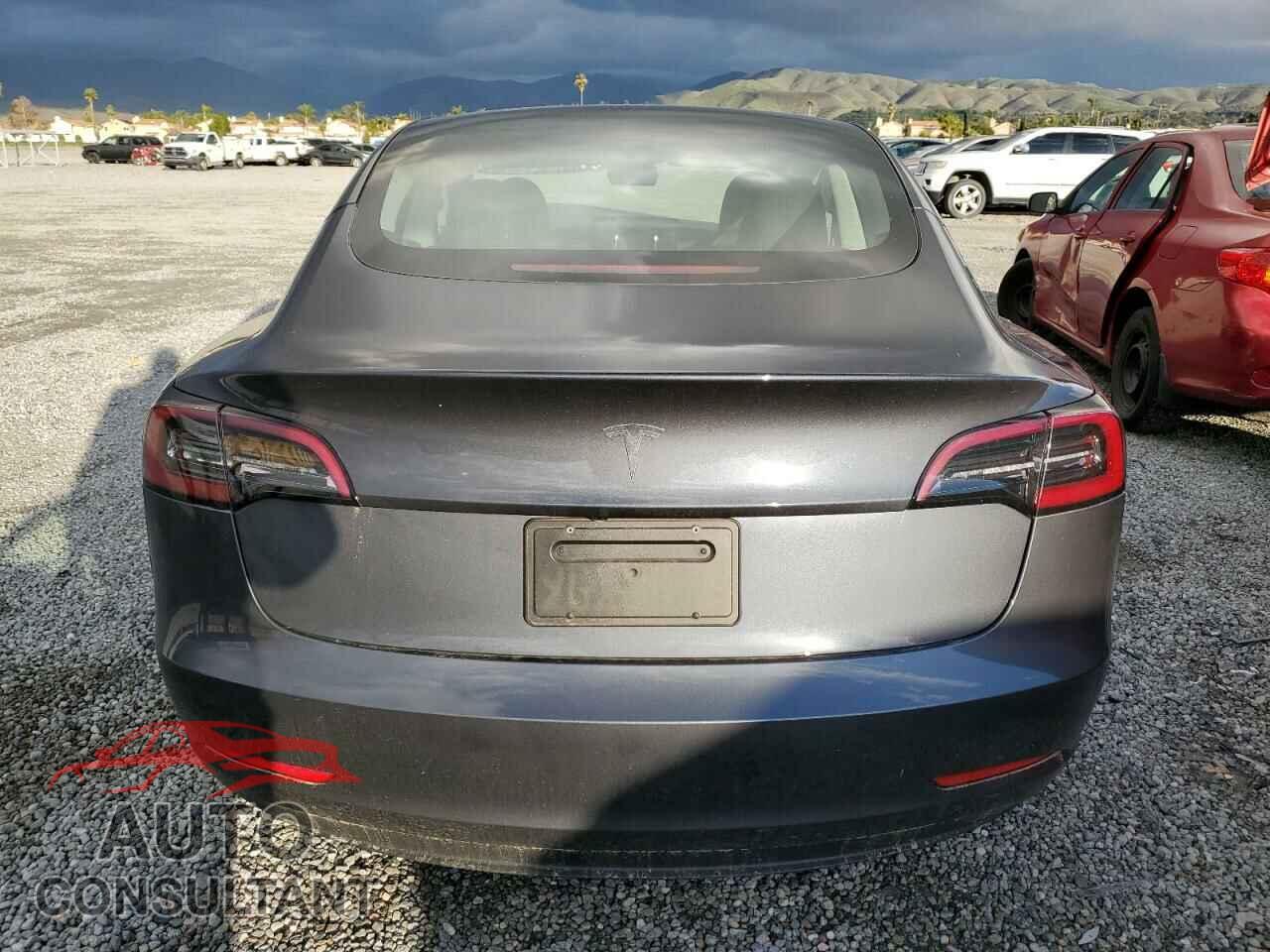 TESLA MODEL 3 2023 - 5YJ3E1EA7PF580199