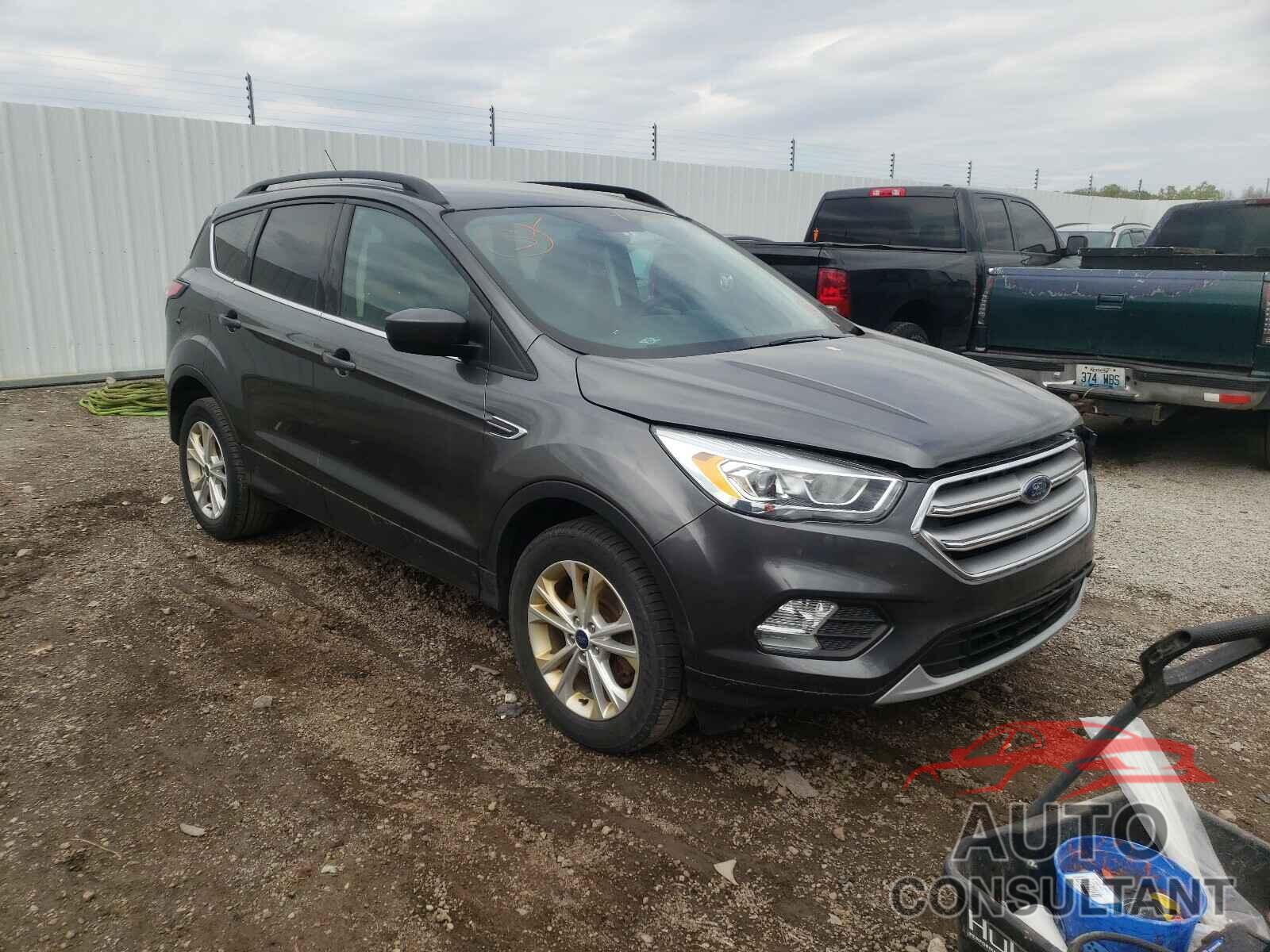 FORD ESCAPE 2017 - 1FMCU9GD4HUE15420