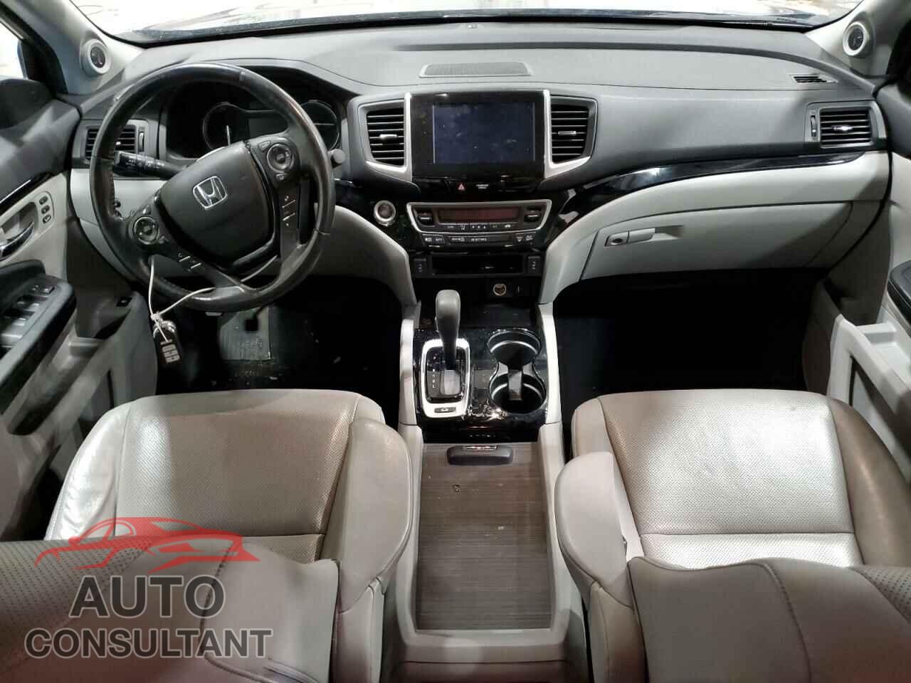 HONDA RIDGELINE 2017 - 5FPYK3F71HB003061