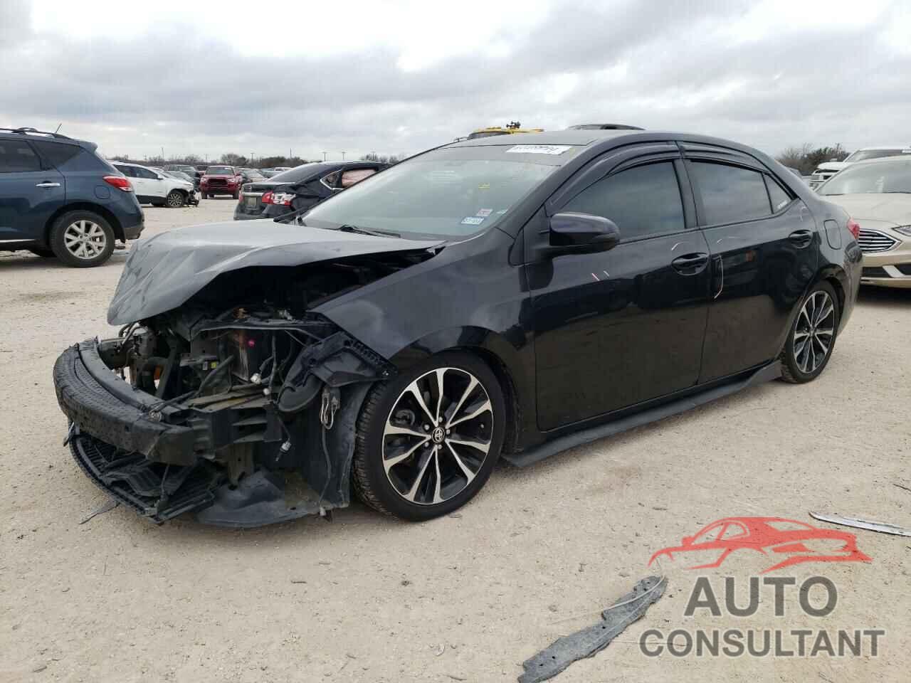 TOYOTA COROLLA 2019 - 5YFBURHE2KP888597
