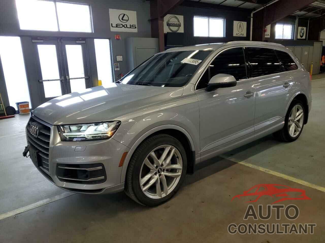 AUDI Q7 2018 - WA1VAAF71JD039990