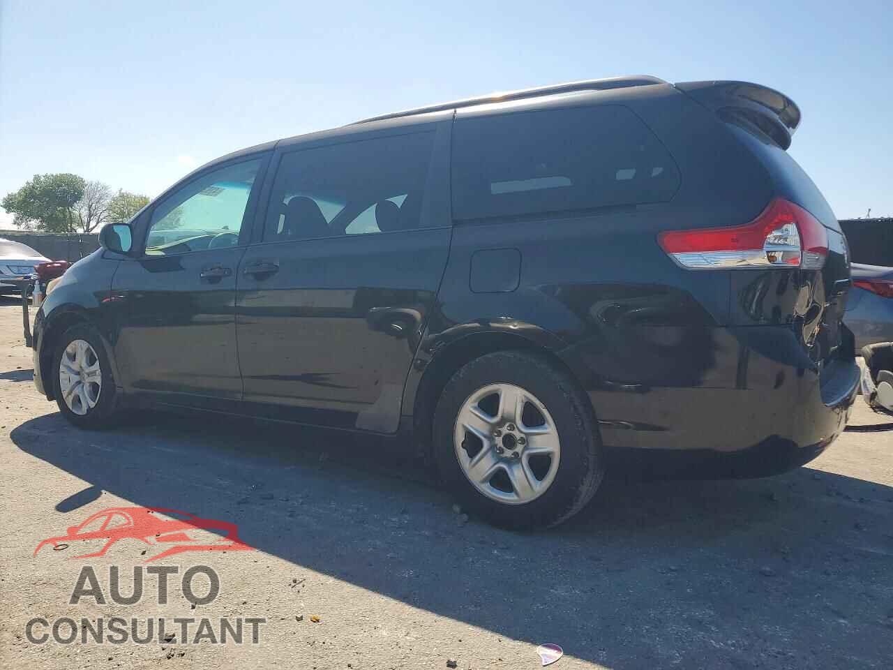 TOYOTA SIENNA 2011 - 5TDKK3DC8BS039864