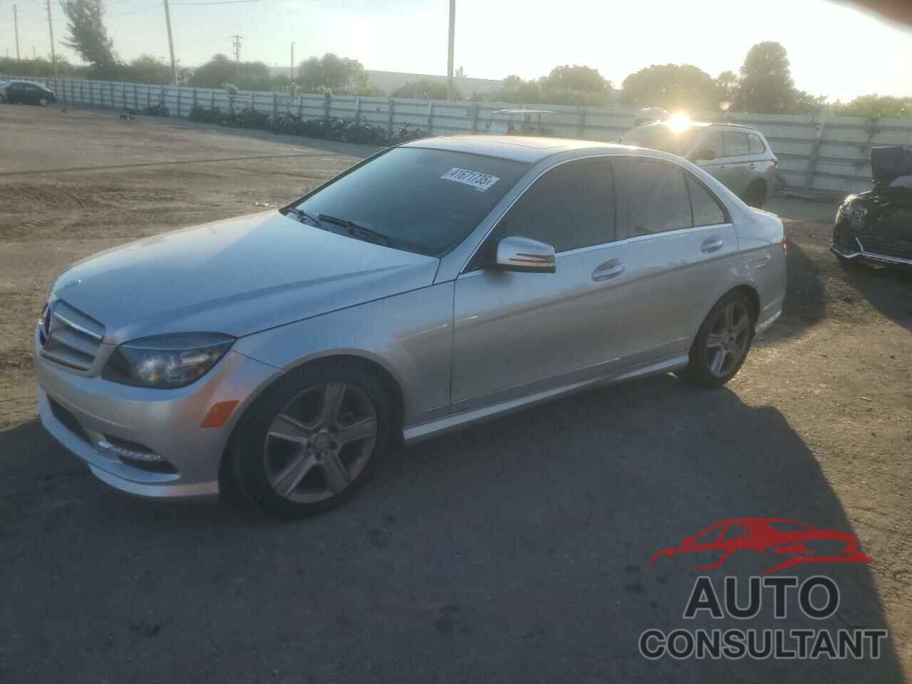 MERCEDES-BENZ C-CLASS 2011 - WDDGF5EB2BR157828