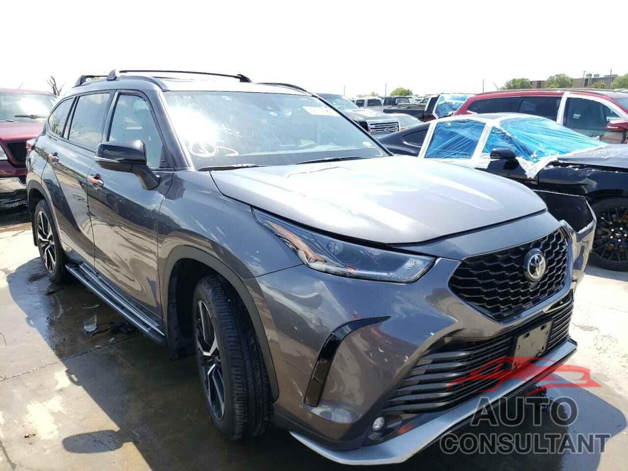 TOYOTA HIGHLANDER 2021 - 5TDJZRBH1MS081272