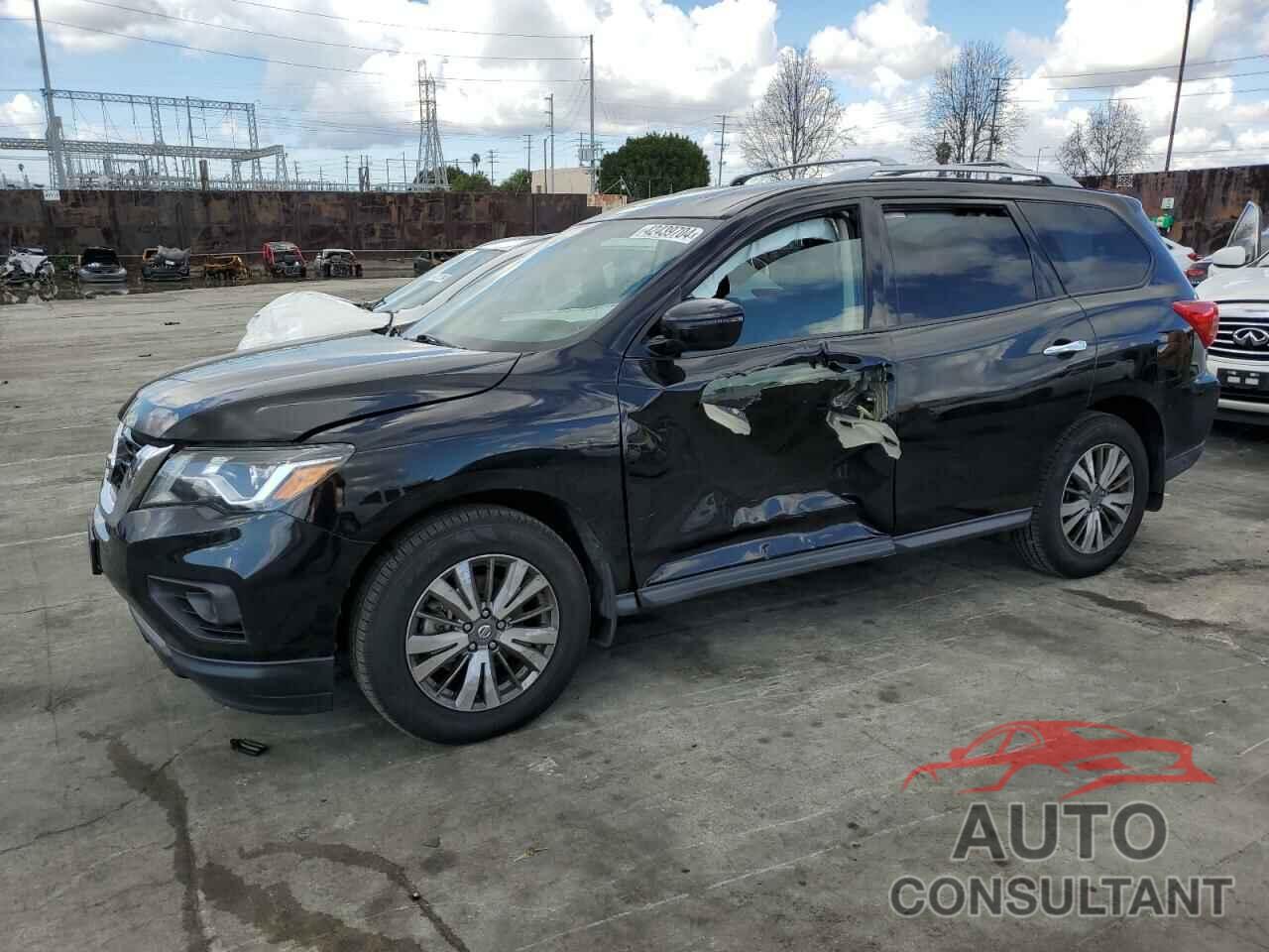 NISSAN PATHFINDER 2019 - 5N1DR2MN5KC602687