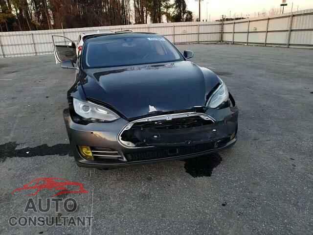 TESLA MODEL S 2014 - 5YJSA1H12EFP49982